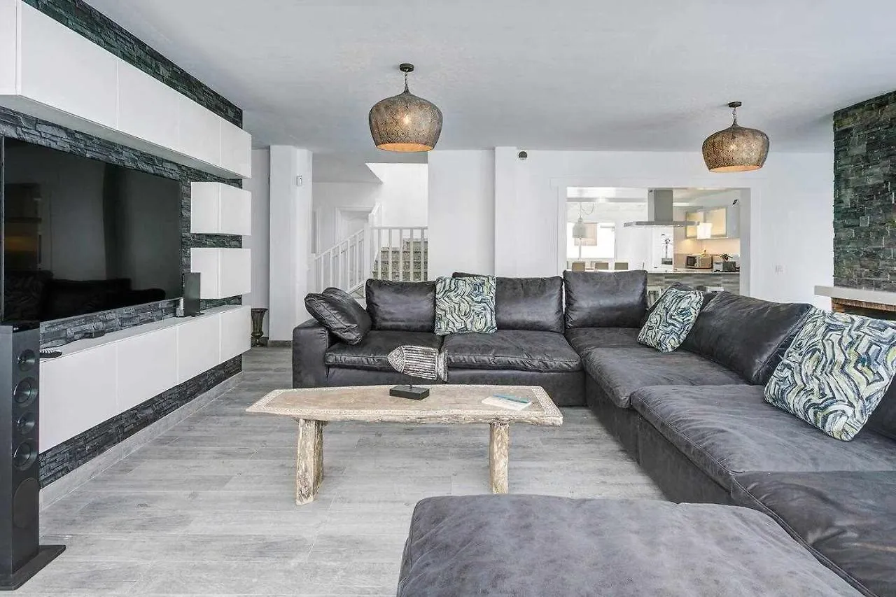 La Oliva Dreams Luxury Villa